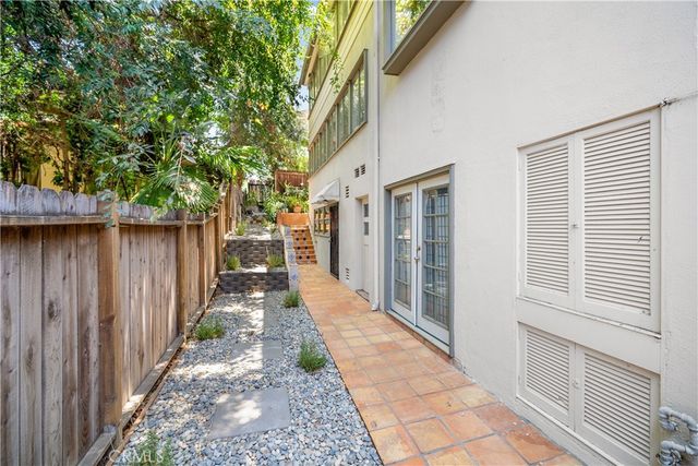 2511 W 5th, Los Angeles, CA 90057