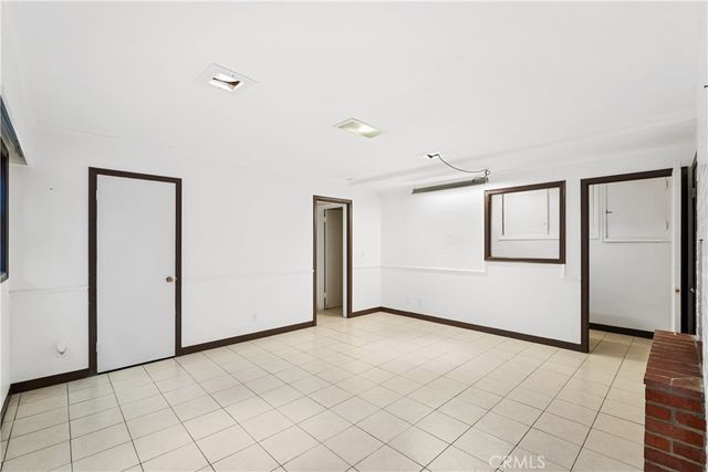 2511 W 5th, Los Angeles, CA 90057