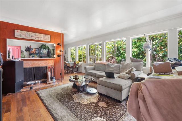 2511 W 5th, Los Angeles, CA 90057