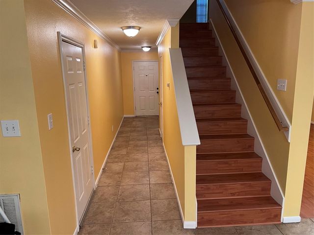 14611 Crosshaven Drive, Houston, TX 77015