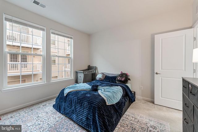 6908 KONA DR, Gainesville, VA 20155