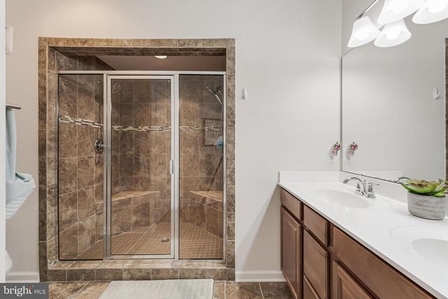 6908 KONA DR, Gainesville, VA 20155