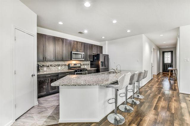 1611 Cintola Lane, League City, TX 77573
