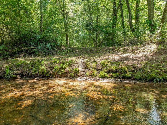 644 Walnut Valley Parkway, Arden, NC 28704