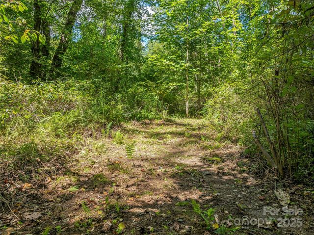 644 Walnut Valley Parkway, Arden, NC 28704