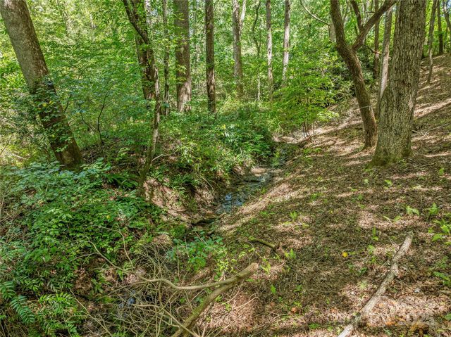 644 Walnut Valley Parkway, Arden, NC 28704