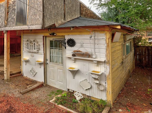 184 N 400 E, Pleasant Grove, UT 84062