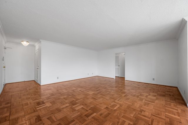 101 S Hanover Avenue 5M, Lexington, KY 40502