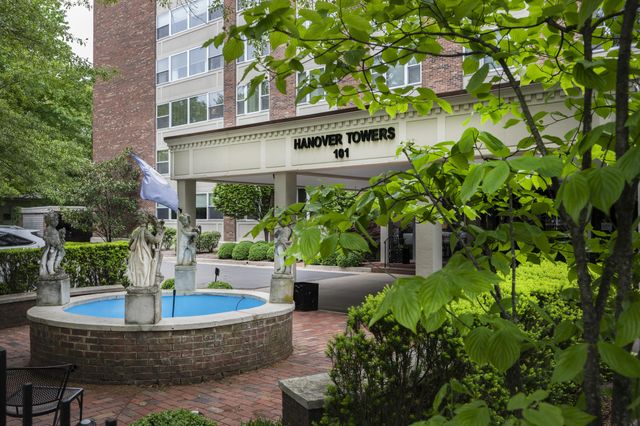 101 S Hanover Avenue 5M, Lexington, KY 40502