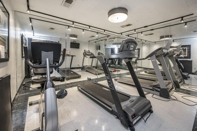 101 S Hanover Avenue 5M, Lexington, KY 40502