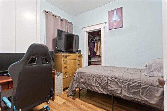 1030 E Sanson Ave, Spokane, WA 99207