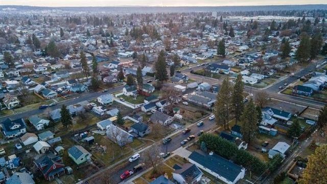 1030 E Sanson Ave, Spokane, WA 99207