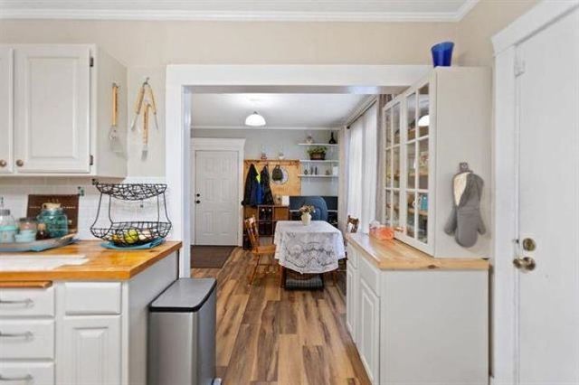 1030 E Sanson Ave, Spokane, WA 99207