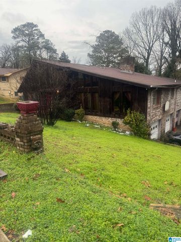 1025 GLORIA DRIVE, Bessemer, AL 35022
