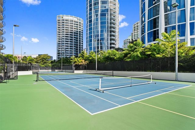 2843 S Bayshore Drive 5F, Miami, FL 33133