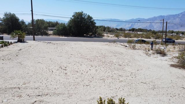 288 Dillon Road, Desert Hot Springs, CA 92240