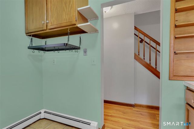 104 Oakland Street A, Manchester, CT 06042