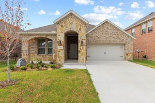10912 Gold Pan Trail, Aubrey, TX 76227