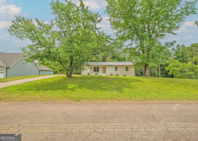 329 Church Street, Pendergrass, GA 30567