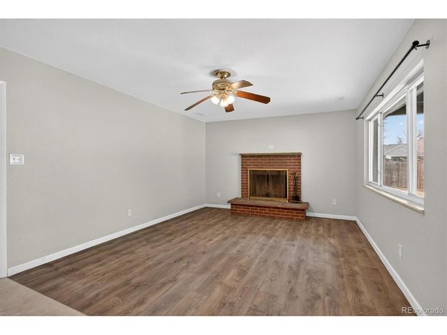 901 Racine St, Aurora, CO 80011