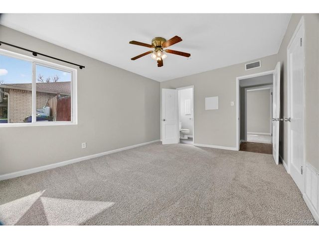 901 Racine St, Aurora, CO 80011