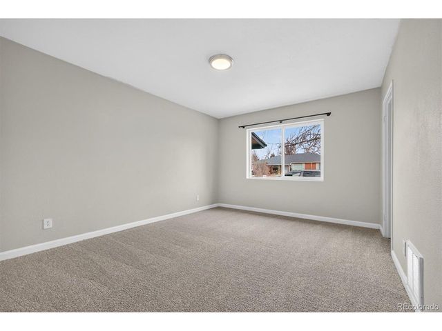 901 Racine St, Aurora, CO 80011