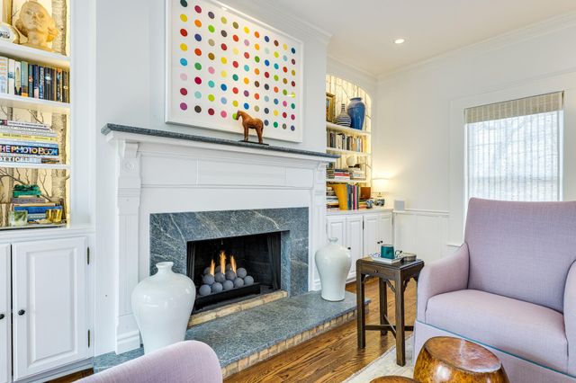 2428 Jarratt Ave, Austin, TX 78703