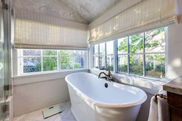 2428 Jarratt Ave, Austin, TX 78703