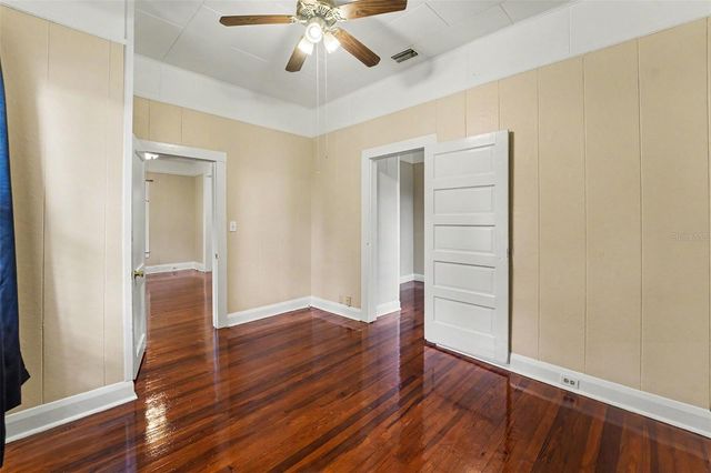 4109 N SUWANEE AVENUE, Tampa, FL 33603
