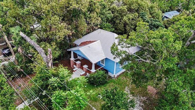 4109 N SUWANEE AVENUE, Tampa, FL 33603