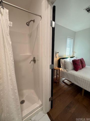 108 Upper Yorktown Drive, Locust Grove, AR 72550