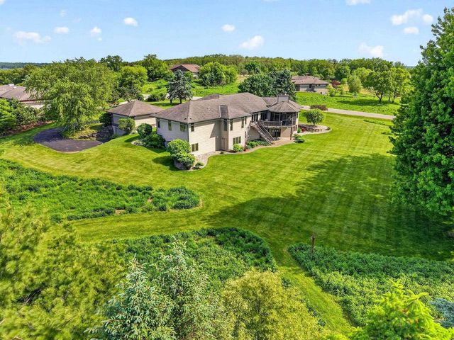 7672 Leta Way, Verona, WI 53593