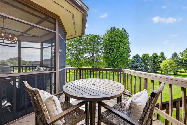 7672 Leta Way, Verona, WI 53593