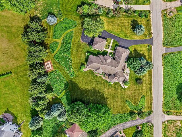 7672 Leta Way, Verona, WI 53593