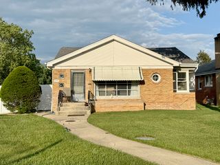 6349 N Olcott Avenue, Chicago, IL 60631