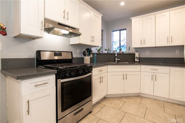 10359 Telfair, Pacoima, CA 91331