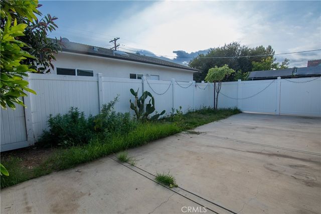 10359 Telfair, Pacoima, CA 91331