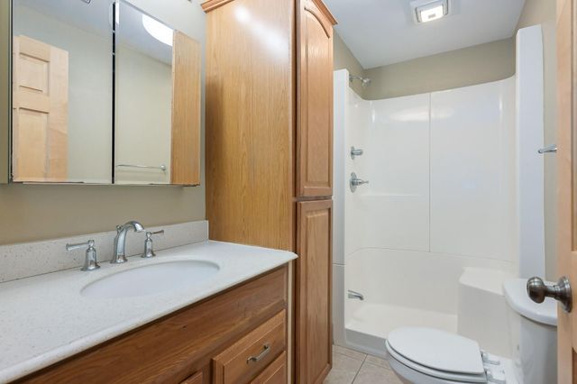 8960 Comstock Lane N, Maple Grove, MN 55311