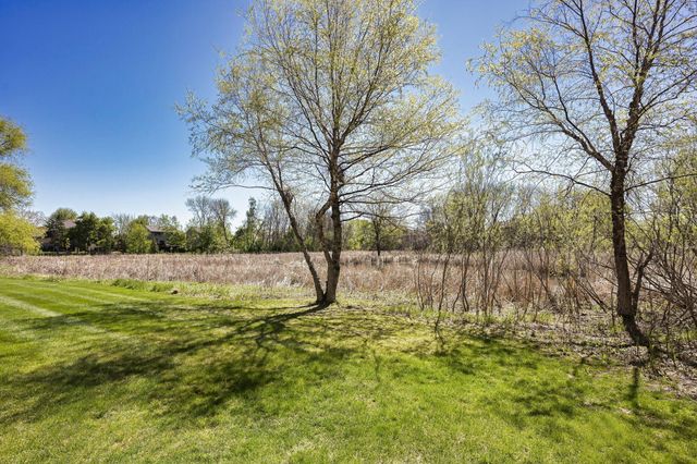 8960 Comstock Lane N, Maple Grove, MN 55311