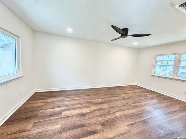 4110 HUNTERS GLN, San Antonio, TX 78218