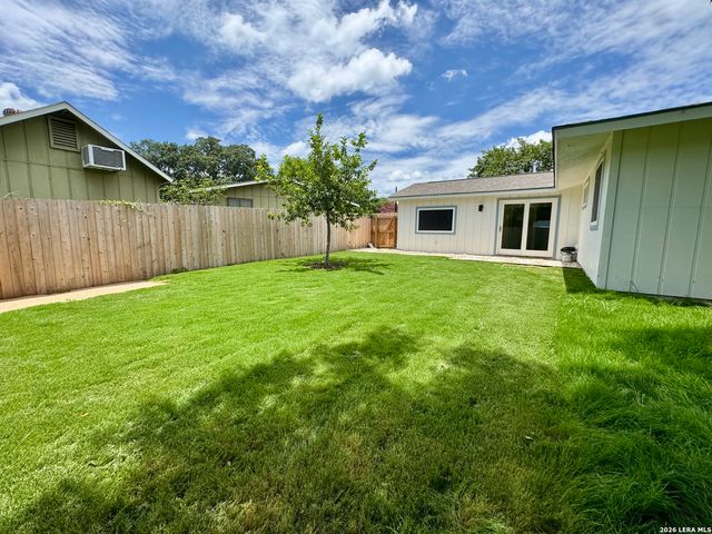 4110 HUNTERS GLN, San Antonio, TX 78218