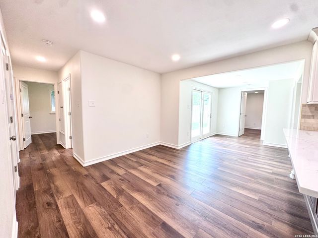 4110 HUNTERS GLN, San Antonio, TX 78218