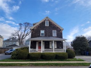 12 County Street, Newport, RI 02840