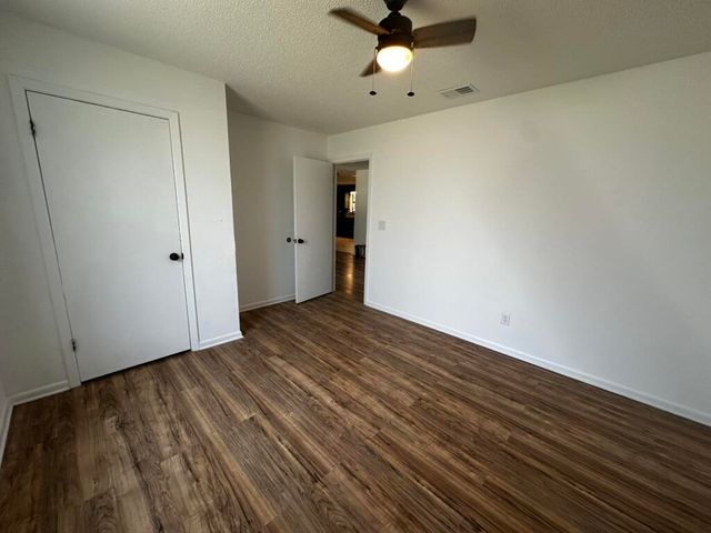 556 Lee Avenue, Crestview, FL 32539