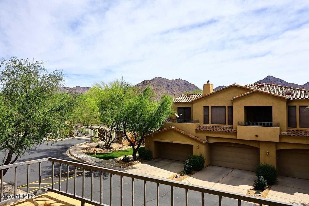 Image 13 of property listing at 16600 N THOMPSON PEAK Parkway 2085, Scottsdale, AZ 85260