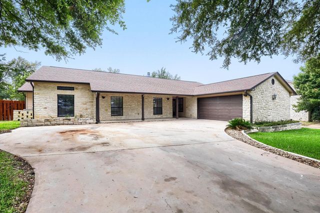 515 Rolling Green DR, Lakeway, TX 78734