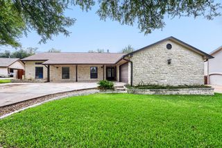 515 Rolling Green DR, Lakeway, TX 78734