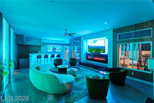 4198 Abernethy Forest Place, Las Vegas, NV 89141