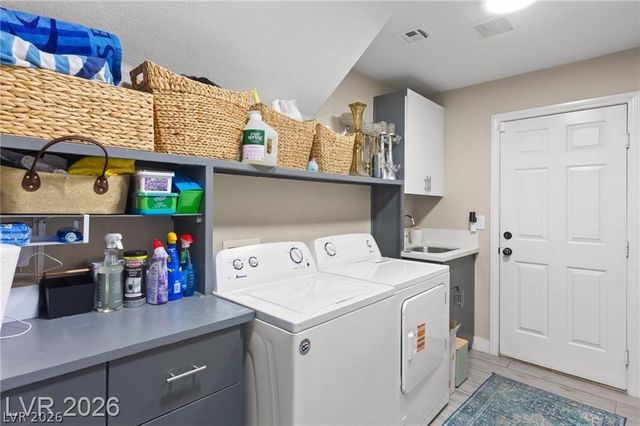 4198 Abernethy Forest Place, Las Vegas, NV 89141