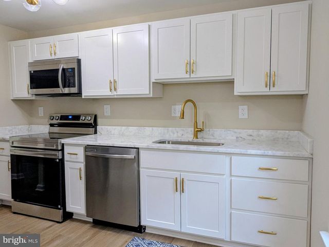 3109 KNOLEWATER CT, Waldorf, MD 20602